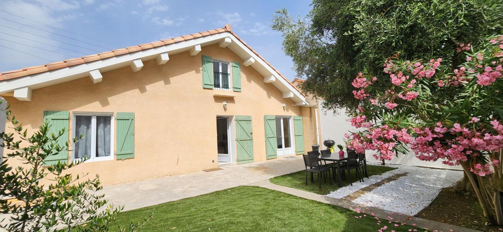 Papillons Centre Villa Narbona